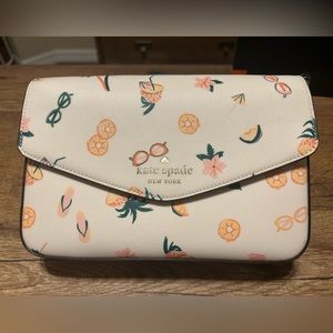 kate spade Envelope Crossbody - Pool Party Toss - Brand New, Never Used